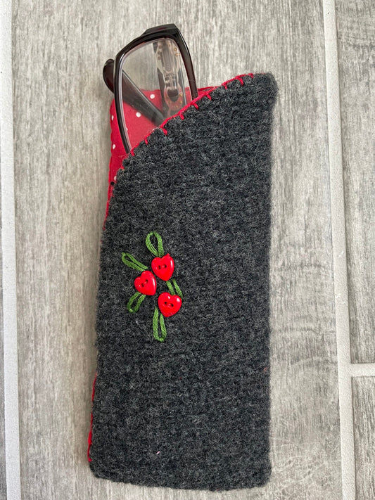 Eyeglass Case Glasses Holder Soft Case for Glasses Unique Gift for Her Recycled Sweater Gift for Mom One of a Kind Gift Idea for Teacher