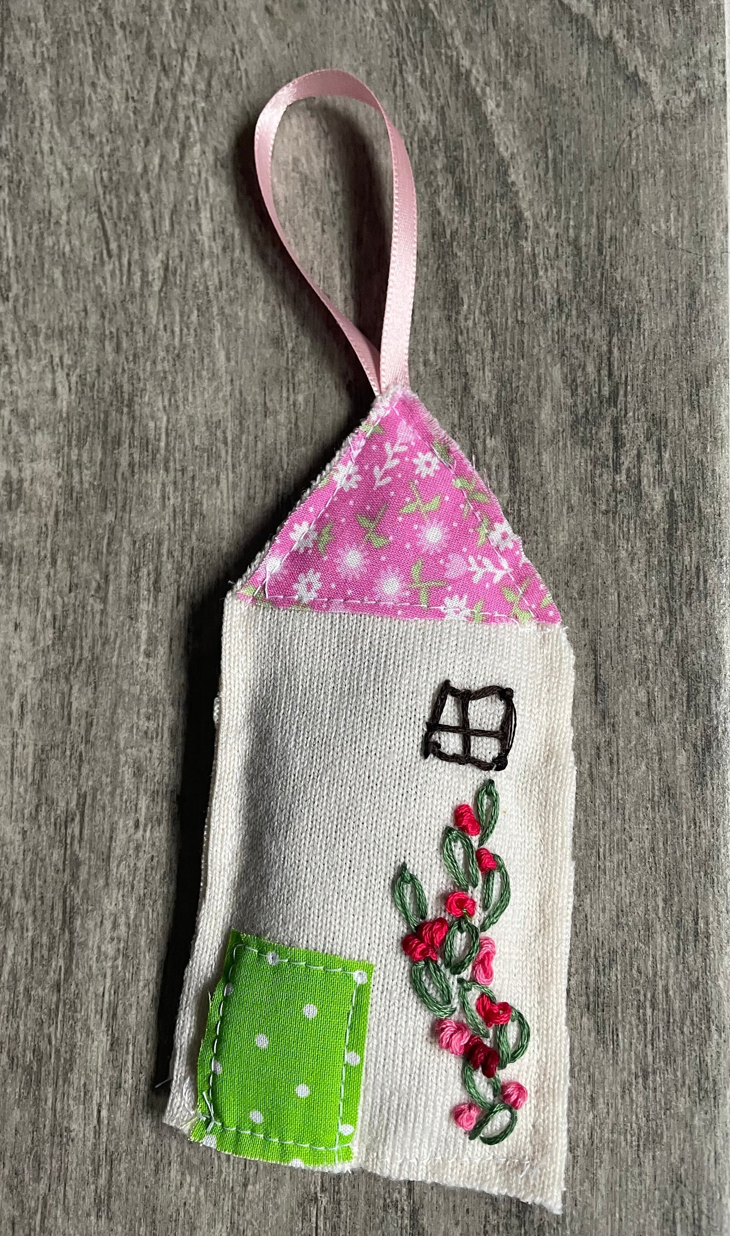 Scented Sachet Ornament with Lavender Scent for Drawer Closet Freshener for Car Lavender Gift for Anyone Mothers Day Gift Smell Good Present