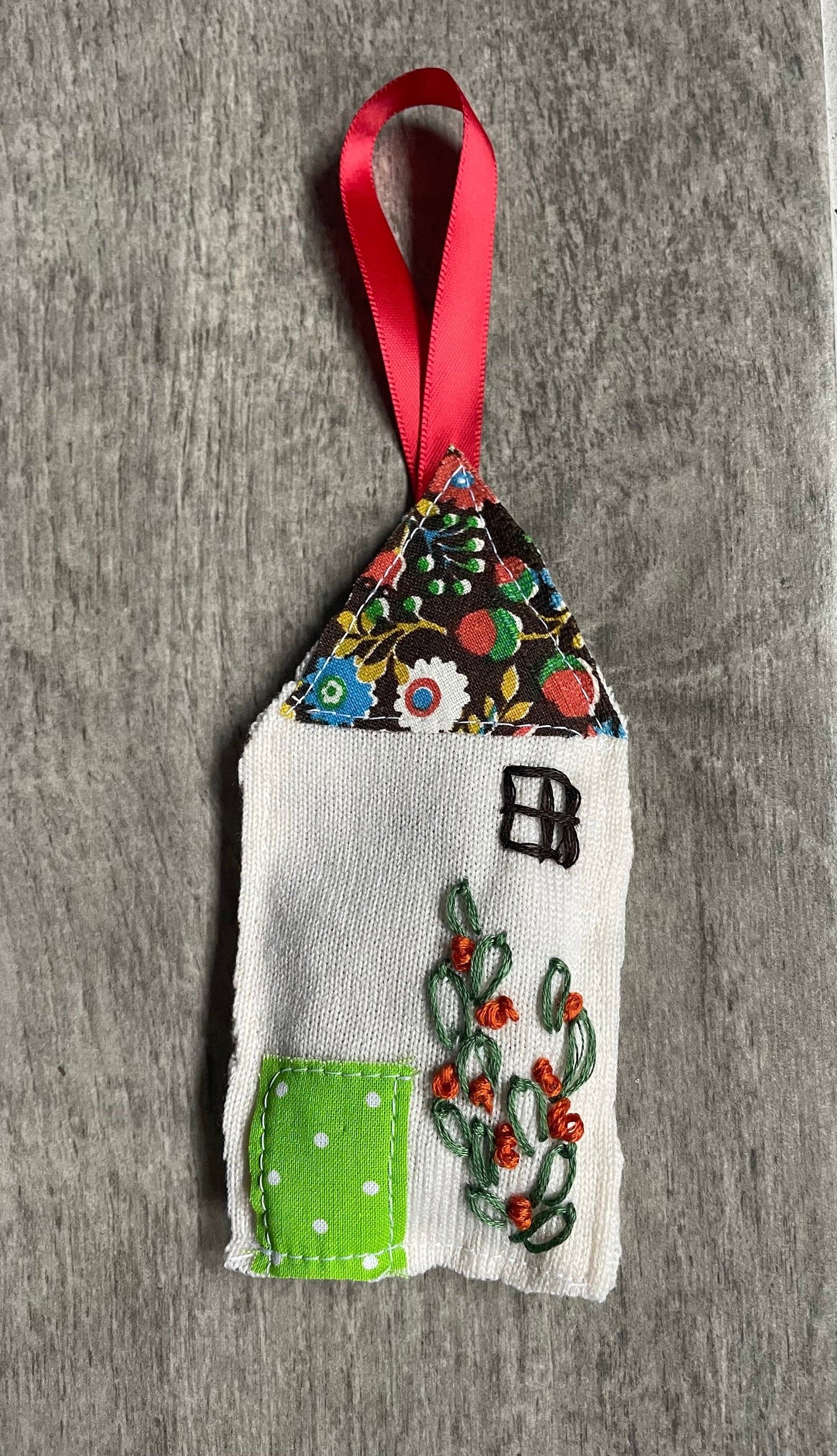 Scented Sachet Ornament with Lavender Scent for Drawer Closet Freshener for Car Lavender Gift for Anyone Mothers Day Gift Smell Good Present